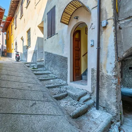Apartamento Limonta Lakeview By Wonderful Italy